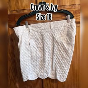 White Scallop Hem Shorts